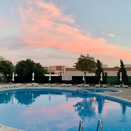 Deluxe In The Rose Complex * Sunny Beach
